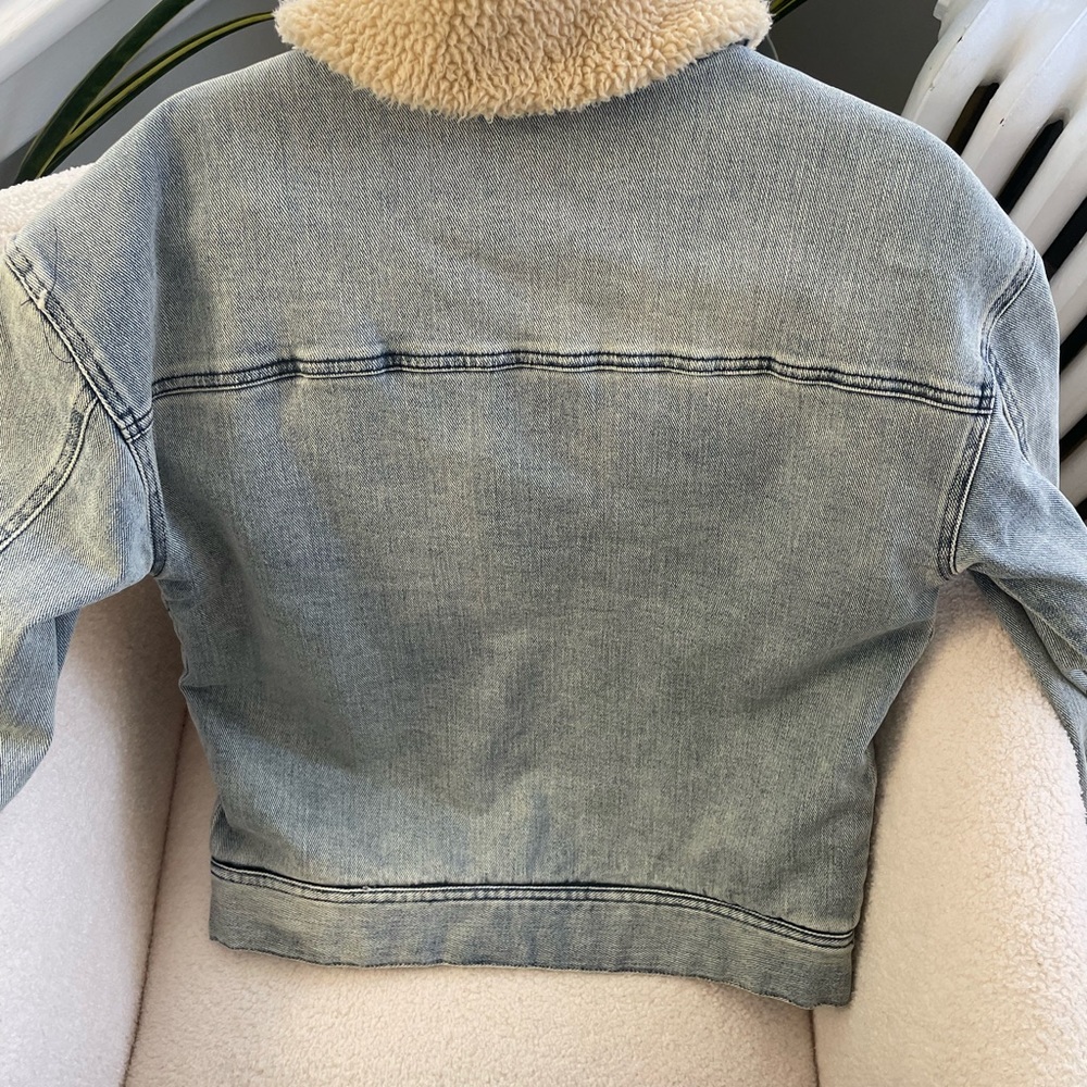 Nwt Faherty Jean Jacket With Sherpa Lining - image 2
